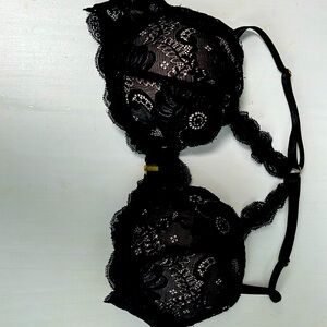 Brassiere